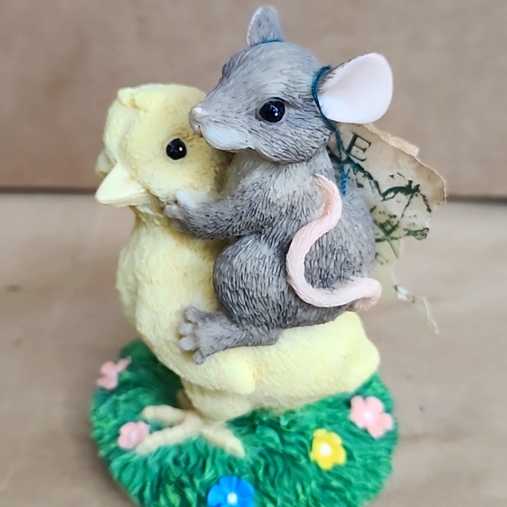 2 Charming Tails Figures